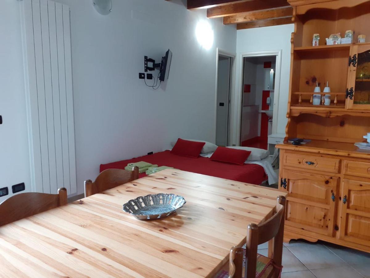 Agriturismo Cascina Lert Marone Zewnętrze zdjęcie